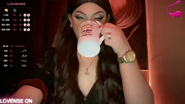 Snapshot of madam_agnes1 chatting on 01-06-26, 01:09 madam agnes1 online show from 01-06-26, 01:09