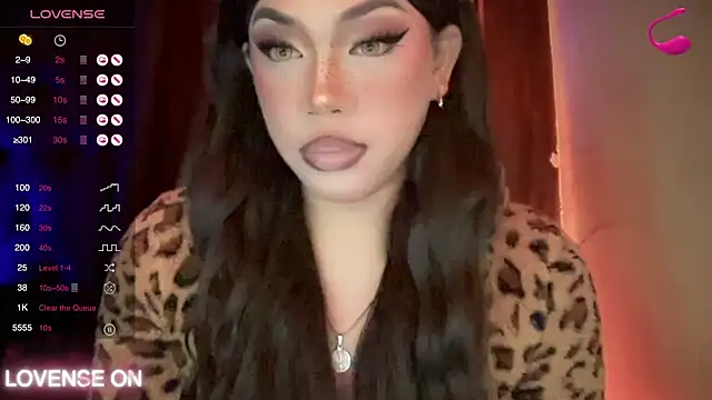 Snapshot of madam_agnes1 chatting on 02-15-26, 01:41 madam agnes1 online show from 02-15-26, 01:41