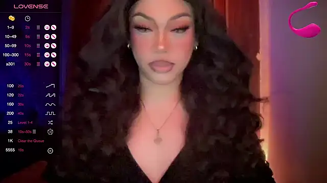 Snapshot of madam_agnes1 chatting on 02-21-26, 02:56 madam agnes1 online show from 02-21-26, 02:56