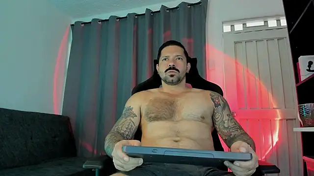 Pierre Vidal online show from 11-27-25, 08:44