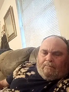 Snapshot of jamestexas chatting on 04-10-26, 10:47 jamestexas online show from 04-10-26, 10:47