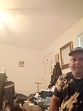 Snapshot of jamestexas chatting on 04-12-26, 04:34 jamestexas online show from 04-12-26, 04:34