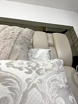 ALISSON FOXXX1 online show from 11-21-25, 11:58