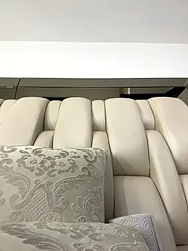 ALISSON FOXXX1 online show from 01-10-26, 10:47