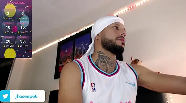 Snapshot of nicky_smiller chatting on 02-12-25, 05:15 nicky smiller online show from 02-12-25, 05:15