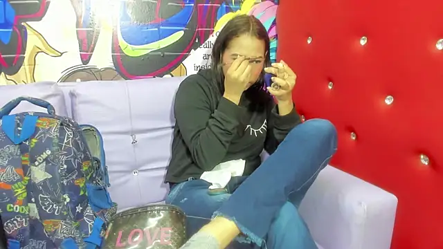 Snapshot of miacam-hot chatting on 10-20-25, 12:16 miacam-hot online show from 10-20-25, 12:16