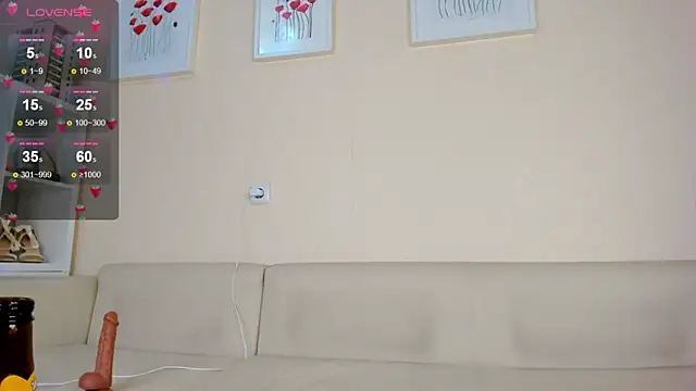 Snapshot of rosa_mariposa_ chatting on 01-18-25, 04:53 rosa mariposa online show from 01-18-25, 04:53