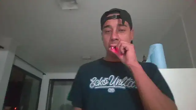 Juninho10c online show from 12-01-25, 04:17