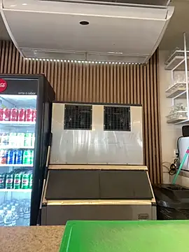 Juninho10c online show from 12-18-25, 08:26