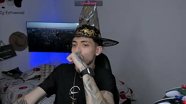 steve latin online show from 10-31-25, 05:58