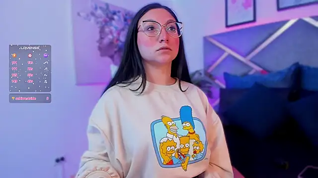 Snapshot of lucy_neil chatting on 10-11-25, 02:33 lucy neil online show from 10-11-25, 02:33