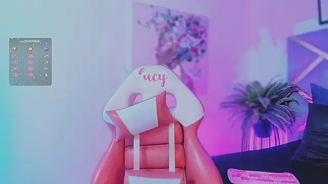 lucy neil online show from 12-17-25, 02:39