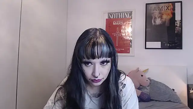 Snapshot of Lunastazja chatting on 03-12-25, 10:28 Lunastazja online show from 03-12-25, 10:28