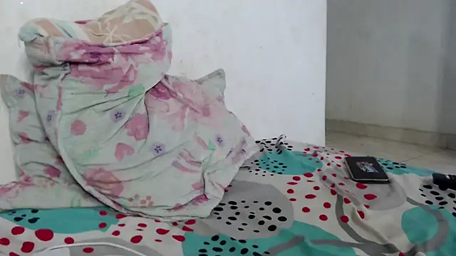 girl tits online show from 03-14-25, 03:36