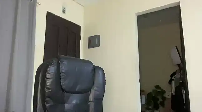 MeganTheRarest online show from 01-20-25, 02:57