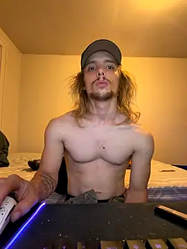 trippyski online show from 10-31-25, 06:25