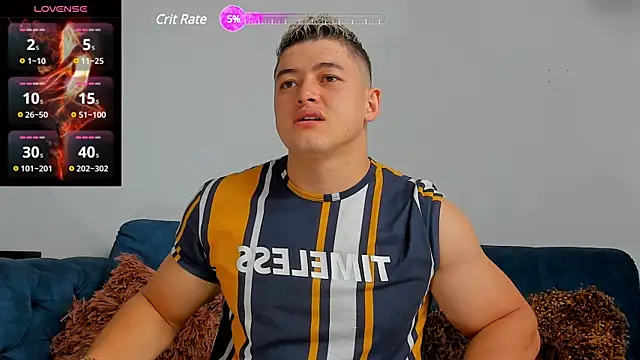 Snapshot of Leonsmoron chatting on 02-17-25, 01:21 Leonsmoron online show from 02-17-25, 01:21