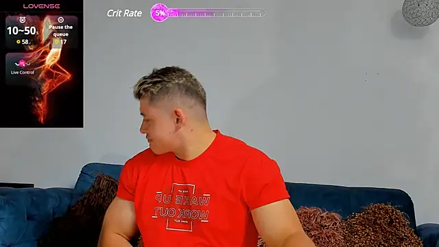 Snapshot of Leonsmoron chatting on 02-21-25, 11:55 Leonsmoron online show from 02-21-25, 11:55