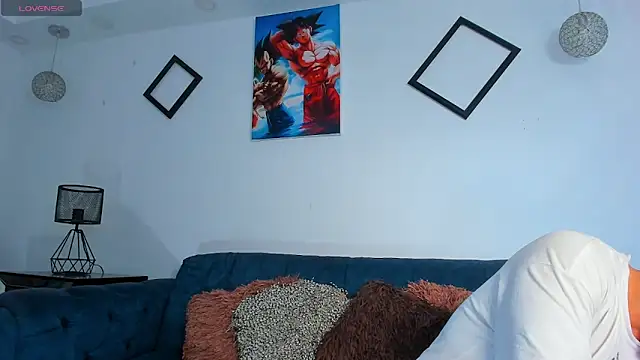 Snapshot of Leonsmoron chatting on 10-07-25, 11:35 Leonsmoron online show from 10-07-25, 11:35