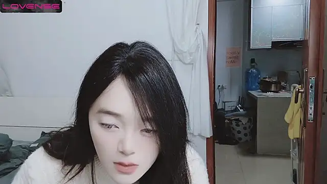 Snapshot of QiuPeiPeimmm chatting on 03-18-25, 02:04 QiuPeiPeimmm online show from 03-18-25, 02:04