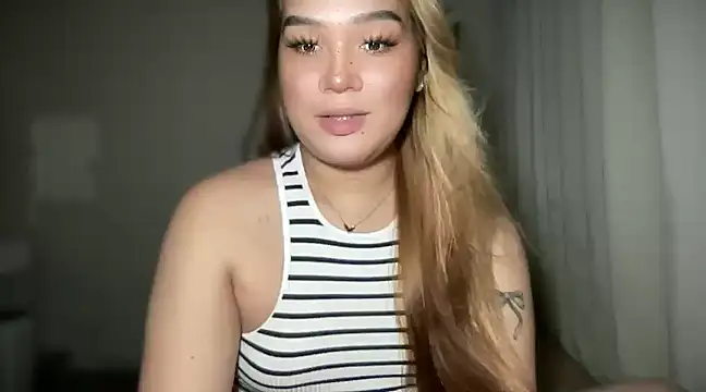 MissCataleyaxxx online show from 01-08-25, 12:05