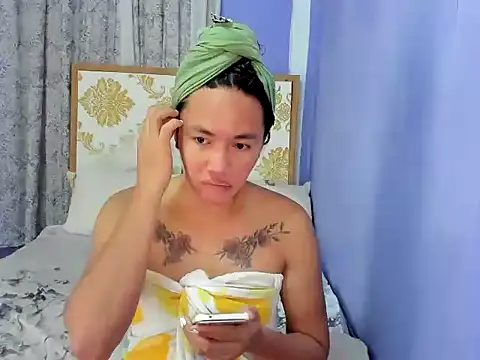 lady kim boner online show from 11-01-25, 05:31