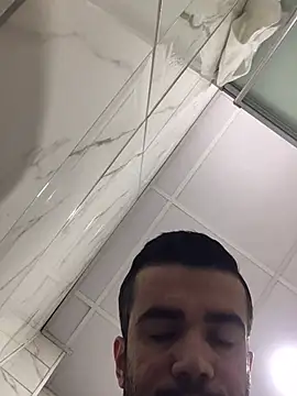 Snapshot of boyygirlls chatting on 02-26-25, 08:15 boyygirlls online show from 02-26-25, 08:15