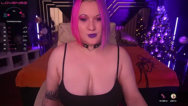 MiaVixenn online show from 12-17-24, 10:22