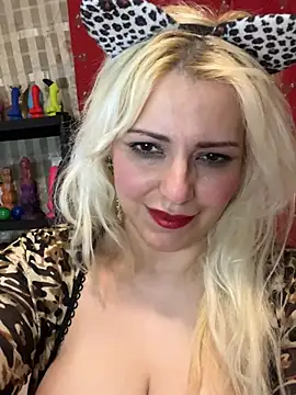 Maria Texas online show from 01-27-25, 07:45