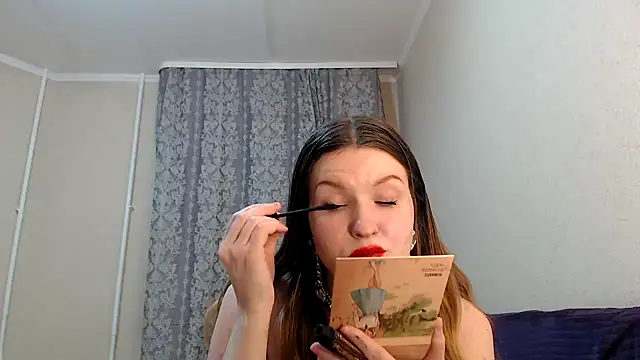 SecretWithJessie online show from 12-18-24, 12:10