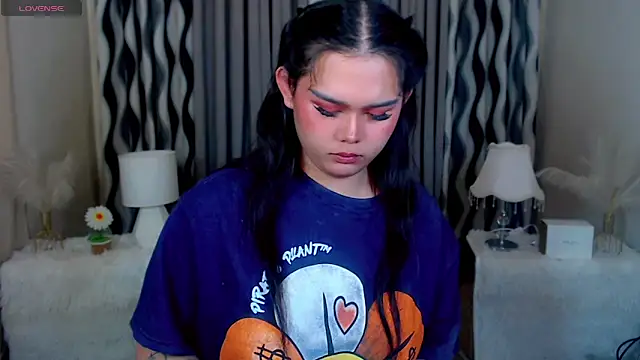 Ella Fantasiax online show from 10-19-25, 06:36