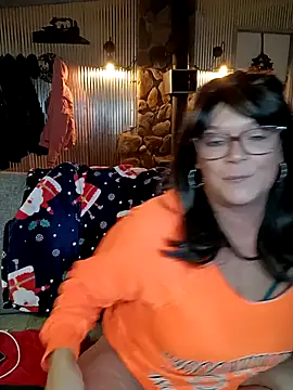 cowgirlc online show from 12-07-24, 01:58