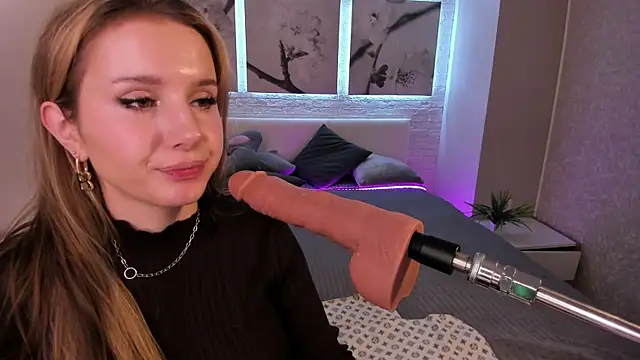 Betty June online show from 10-20-25, 08:53