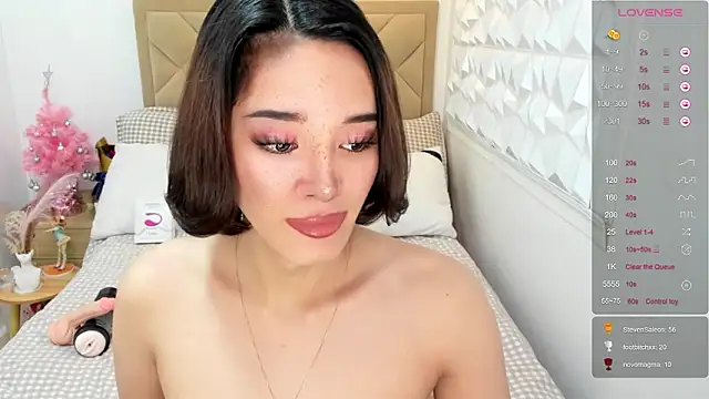 Snapshot of TsHeartXxx chatting on 02-03-26, 07:30 TsHeartXxx online show from 02-03-26, 07:30