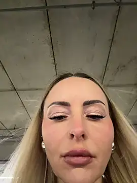 EmaSalis online show from 02-17-26, 09:50