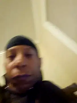 Snapshot of Vybezmaster chatting on 11-16-25, 05:02 Vybezmaster online show from 11-16-25, 05:02