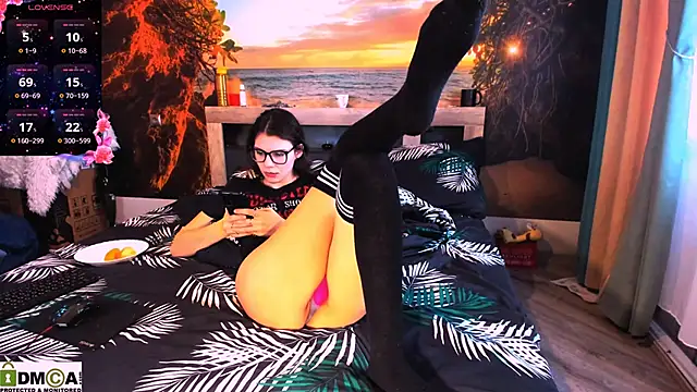 MollyLollipop online show from 01-27-25, 03:15