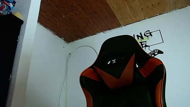 Snapshot of Adam_Hudsond chatting on 01-31-25, 02:15 Adam Hudsond online show from 01-31-25, 02:15