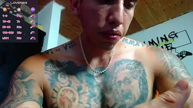 Snapshot of Adam_Hudsond chatting on 02-15-25, 08:11 Adam Hudsond online show from 02-15-25, 08:11