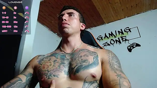 Snapshot of Adam_Hudsond chatting on 02-26-25, 04:35 Adam Hudsond online show from 02-26-25, 04:35