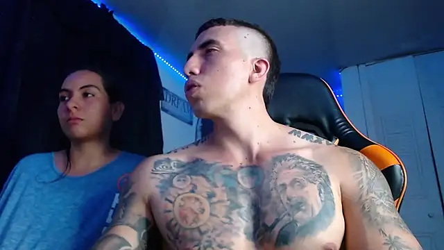 Snapshot of Adam_Hudsond chatting on 09-16-25, 03:29 Adam Hudsond online show from 09-16-25, 03:29