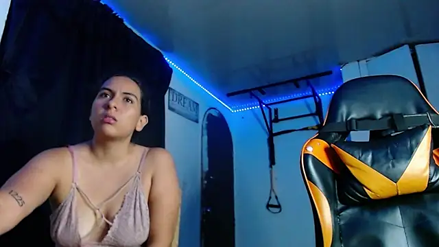 Adam Hudsond online show from 04-01-26, 04:13