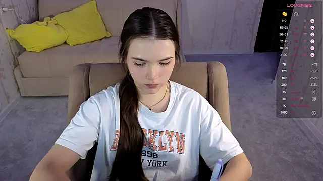 Snapshot of Eva_Davie chatting on 11-09-25, 02:48 Eva Davie online show from 11-09-25, 02:48