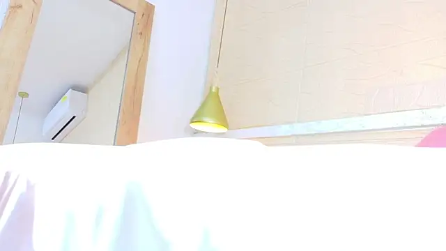 Snapshot of Sweet_baby_hellen chatting on 02-19-25, 10:23 Sweet baby hellen online show from 02-19-25, 10:23