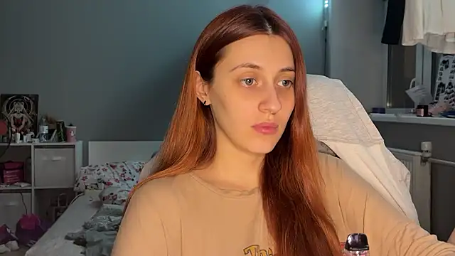 Uniarten online show from 10-13-25, 06:41