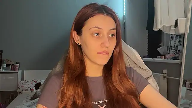 Uniarten online show from 10-15-25, 06:19