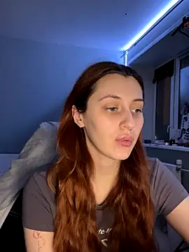 Uniarten online show from 11-25-25, 06:19