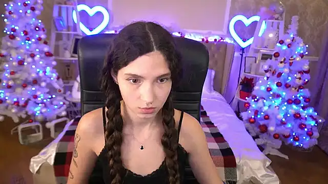 BabyFlowerr online show from 12-22-24, 11:09