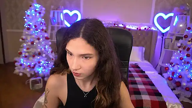BabyFlowerr online show from 12-23-24, 08:03
