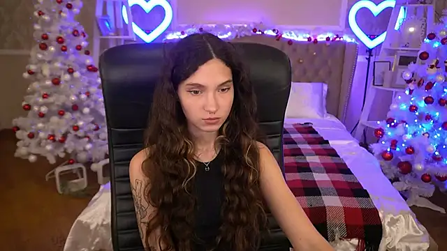 BabyFlowerr online show from 12-23-24, 11:06